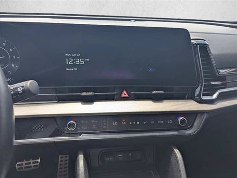 Used 2023 Kia Sportage X-Pro AWD/4WD image 11