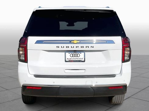 Used 2024 Chevrolet Suburban LS w/ Driver Alert Package image 4