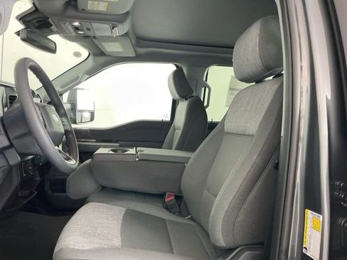 New 2026 Ford F350 XLT w/ XLT Premium Package AWD/4WD image 18