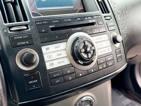 Used 2008 INFINITI FX35 AWD w/ Technology Pkg image 11
