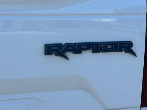 Used 2018 Ford F150 Raptor w/ Equipment Group 802A Luxury AWD/4WD image 36
