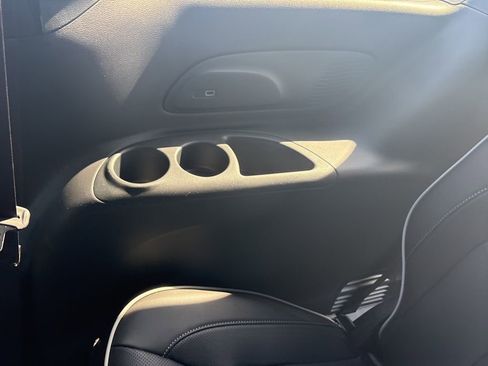 New 2026 Chrysler Pacifica Limited w/ S Appearance Package AWD/4WD image 35