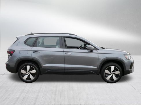 Used 2025 Volkswagen Taos S AWD/4WD image 8