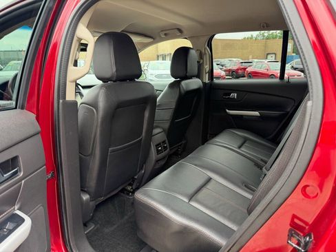 Used 2014 Ford Edge SEL w/ Equipment Group 202A FWD image 8