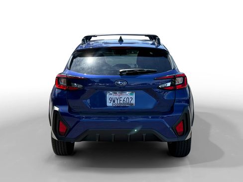 Used 2026 Subaru Crosstrek 2.5i Premium AWD/4WD image 4