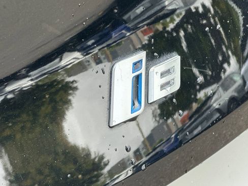 Used 2019 BMW i8 Roadster AWD/4WD image 47