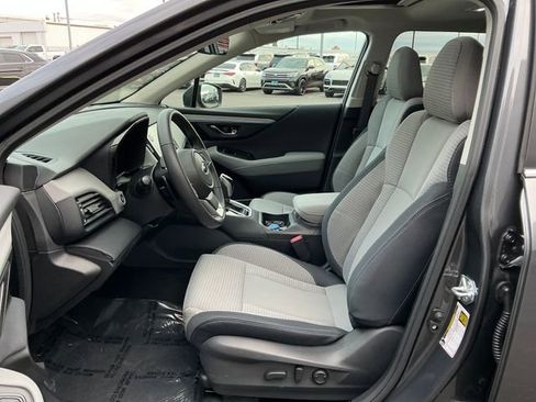 Used 2025 Subaru Outback Premium w/ Popular Package #1A image 13