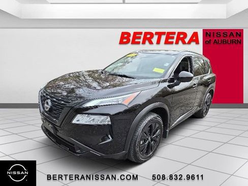 Used 2023 Nissan Rogue SV w/ SV Premium B Package AWD/4WD image 4