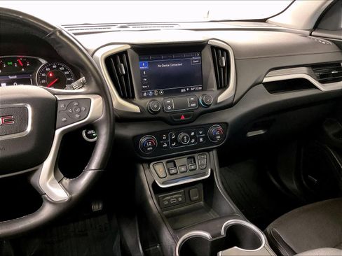 Used 2020 GMC Terrain SLT w/ Preferred Package AWD/4WD image 9