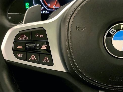 Certified 2022 BMW X5 xDrive40i w/ M Sport Package image 18