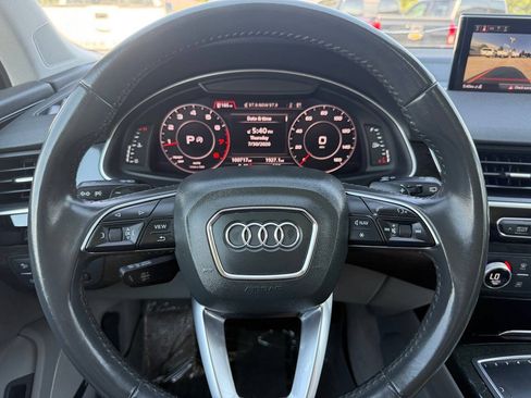 Used 2019 Audi Q7 3.0T Premium Plus w/ Premium Plus Package AWD/4WD image 32