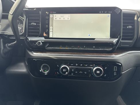 Used 2024 GMC Sierra 1500 Elevation image 29