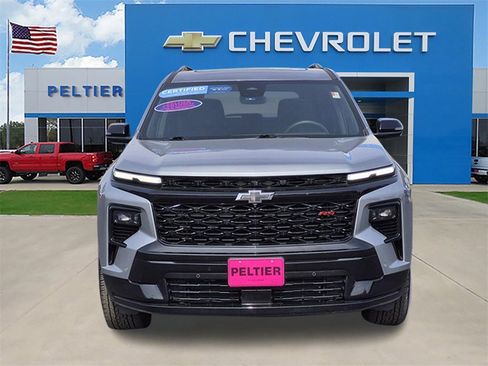 Certified 2025 Chevrolet Traverse RS w/ LPO, Floor Liner Package image 2