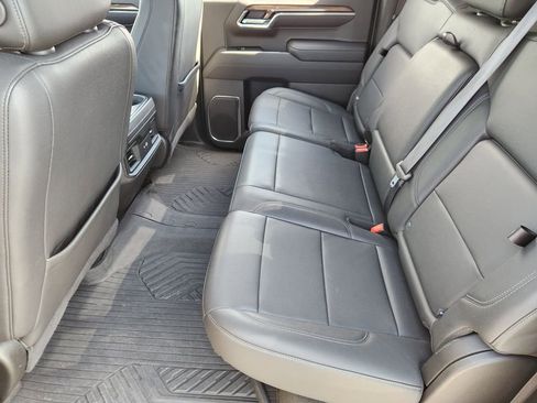 Used 2022 Chevrolet Silverado 1500 LT Trail Boss w/ LT Trail Boss Premium Package image 29