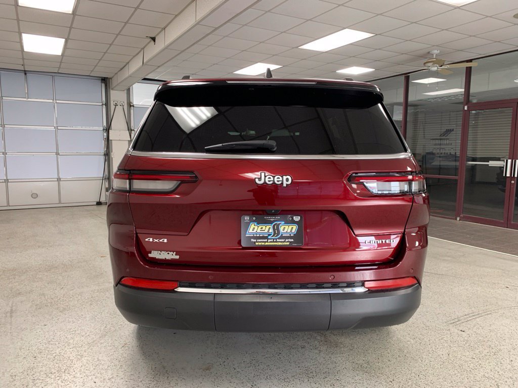 Certified 2024 Jeep Grand Cherokee L Limited w/ Trailer Tow Package AWD/4WD image 6