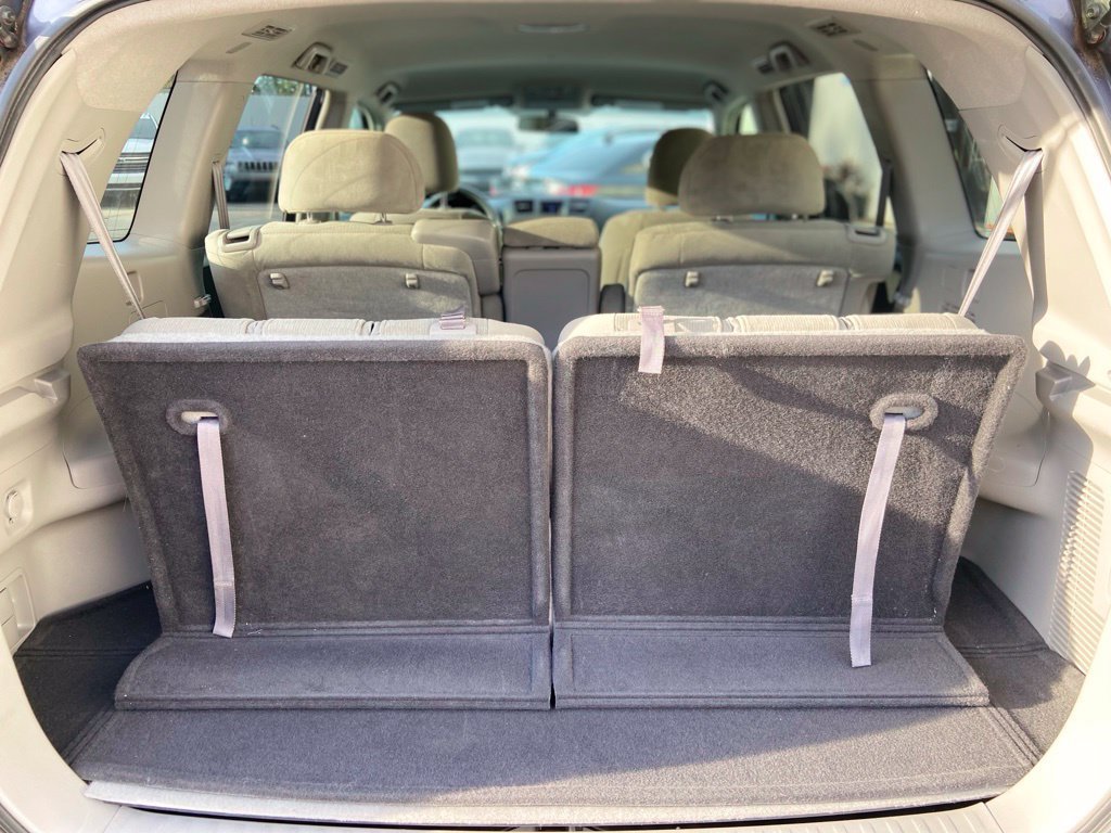 Used 2013 Toyota Highlander Plus FWD image 26