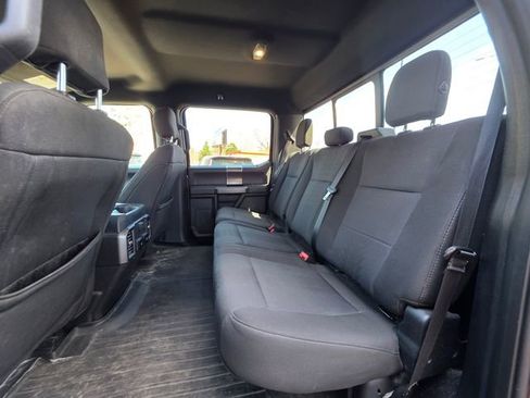 Used 2018 Ford F150 XLT w/ Equipment Group 302A Luxury AWD/4WD image 13