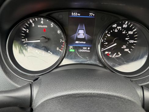 Used 2020 Nissan Rogue S AWD/4WD image 15