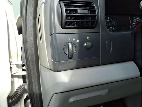 Used 2006 Ford F350 XLT AWD/4WD image 17