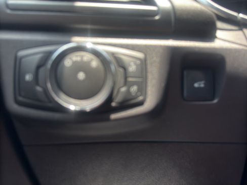Used 2015 Ford Fusion Titanium FWD image 28