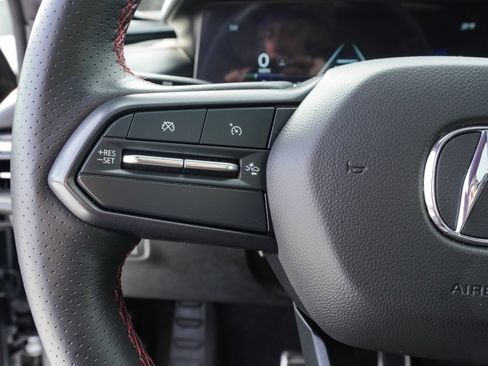 Used 2024 Acura ZDX A-Spec image 26