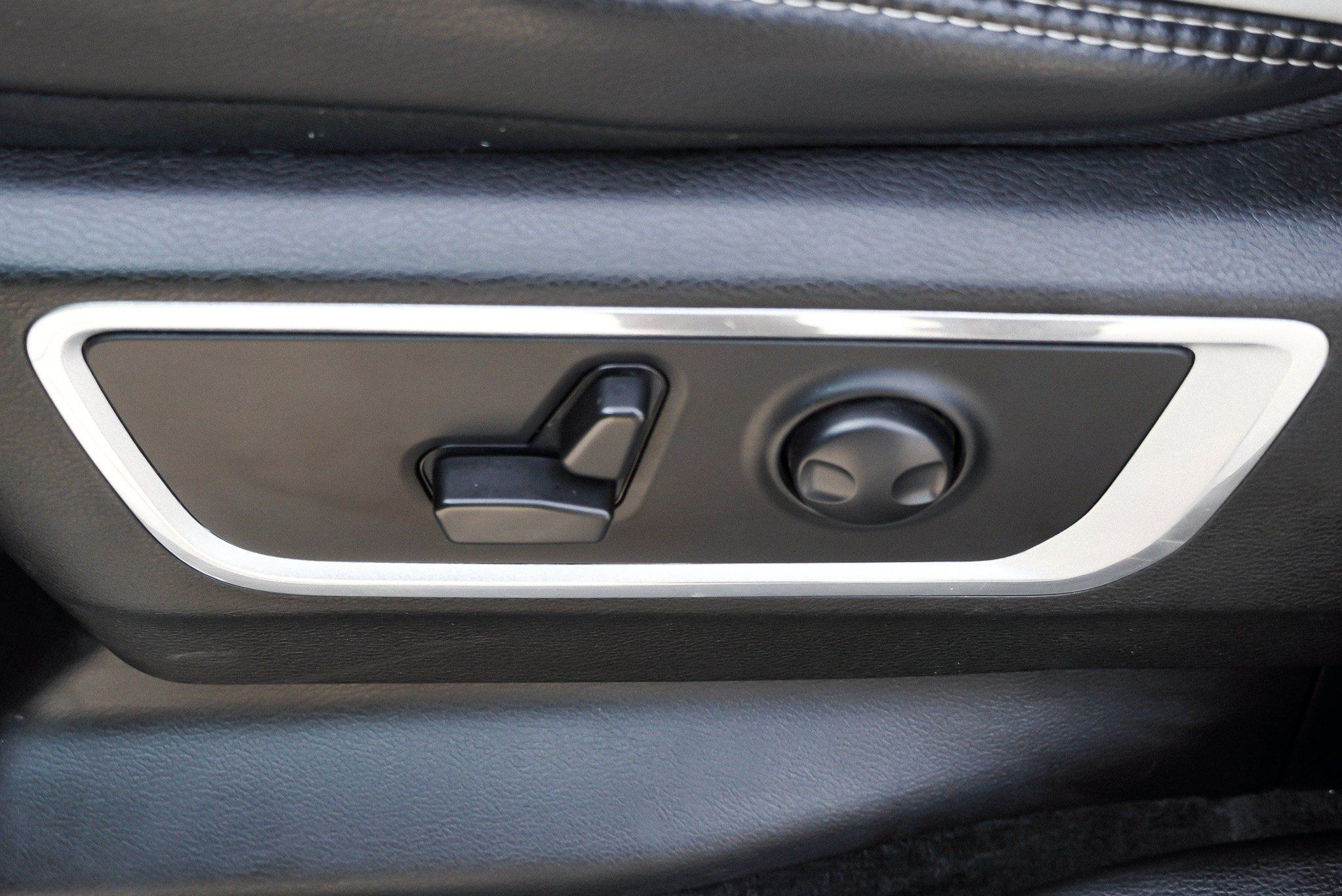 Used 2022 RAM 1500 Laramie AWD/4WD image 18