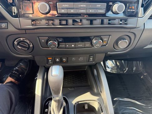 New 2026 Nissan Frontier SV image 21