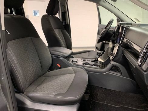 Used 2024 Ford Ranger XLT w/ Technology Package AWD/4WD image 5