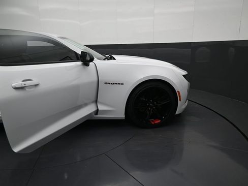 Certified 2023 Chevrolet Camaro LT w/ Redline Edition RWD image 9