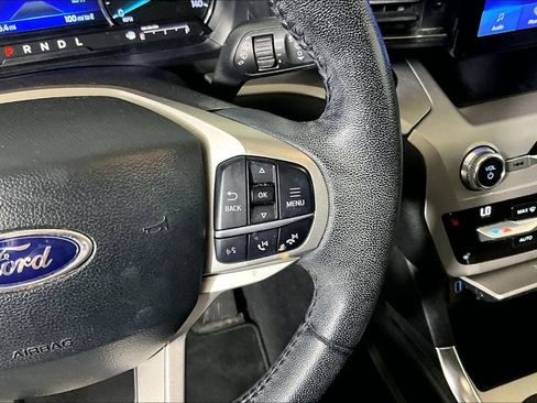 Used 2021 Ford Explorer XLT w/ Equipment Group 202A RWD image 15