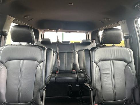 Used 2022 Jeep Wagoneer Series II w/ Flexible Seating Group AWD/4WD image 35