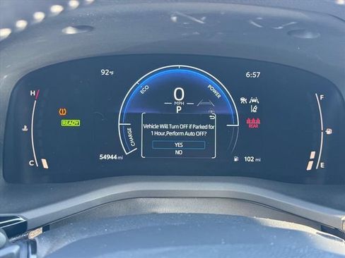 Used 2025 Toyota Camry SE FWD image 18