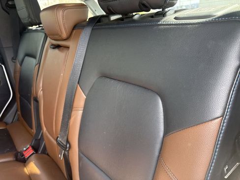 Used 2023 Ford Bronco Outer Banks image 13