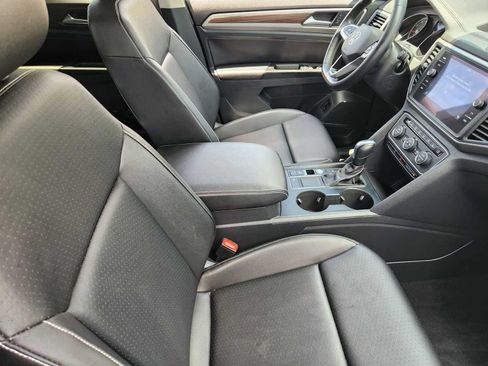 Used 2021 Volkswagen Atlas SE FWD image 13