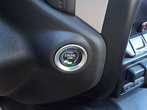 Used 2019 GMC Sierra 1500 SLT w/ SLT Premium Plus Package image 23