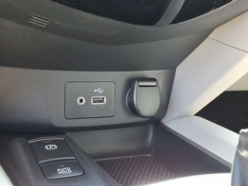 Certified 2022 Nissan Rogue Sport SL w/ Premium Package AWD/4WD image 23