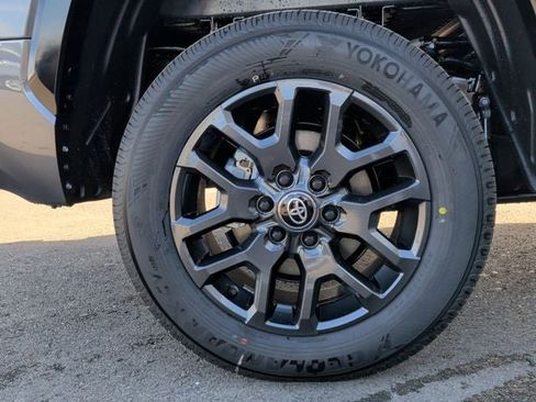 New 2026 Toyota Tundra Platinum image 9