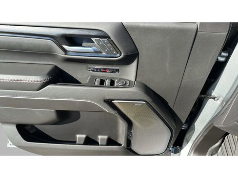 Used 2026 GMC Sierra 1500 AT4X w/ AT4X AEV Edition AWD/4WD image 10