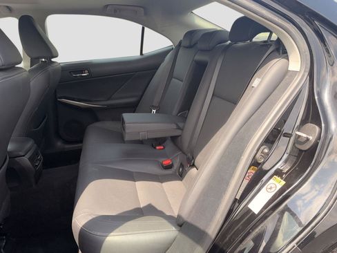 Used 2015 Lexus IS 250 RWD image 12