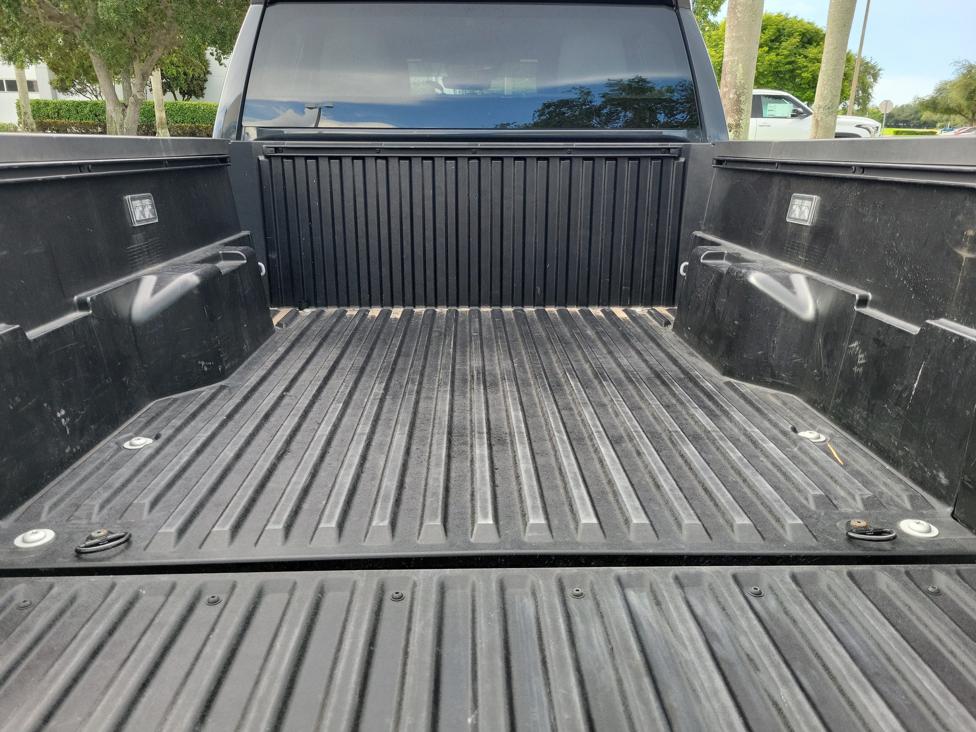 Certified 2025 Toyota Tacoma SR5 RWD image 9