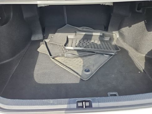 Used 2022 Toyota Camry XSE image 17