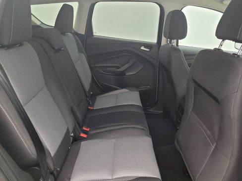 Used 2017 Ford Escape SE AWD/4WD image 19