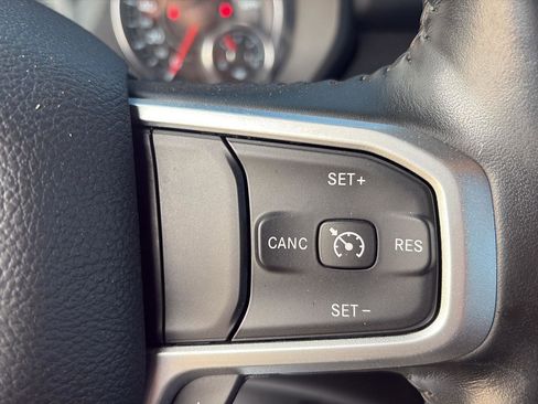 Used 2023 RAM 1500 Lone Star AWD/4WD image 10