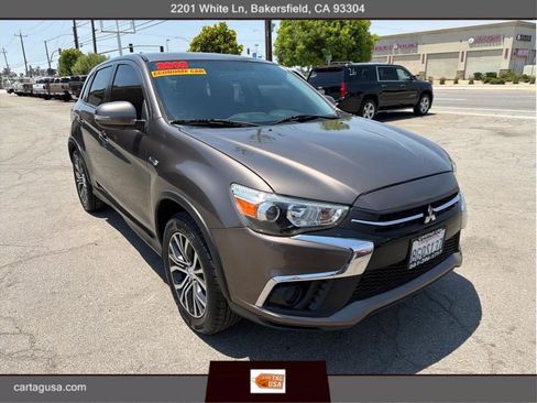Used 2018 Mitsubishi Outlander Sport ES FWD image 1