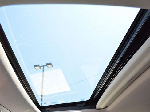 Used 2023 Honda CR-V EX image 27