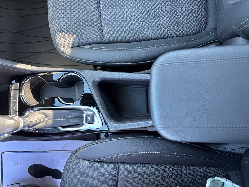 Used 2023 Buick Encore GX Preferred w/ Cold Weather Comfort Package AWD/4WD image 18