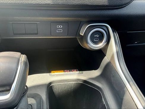 Used 2024 Toyota Grand Highlander AWD Hybrid image 16