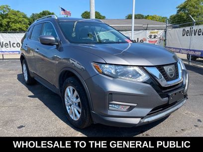 Used 2017 Nissan Rogue SV