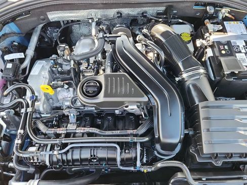 Certified 2025 Volkswagen Jetta Sport FWD image 14
