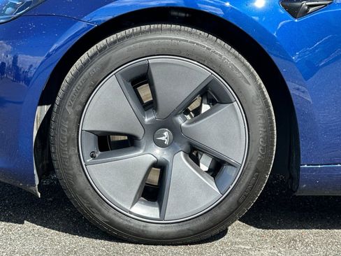 Used 2023 Tesla Model 3 Standard Range image 30
